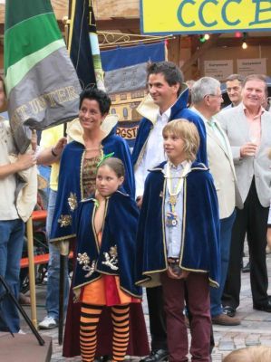 Strassen-_und_Hoffest 2014_001.jpg